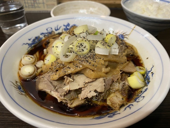 富山ブラックラーメン